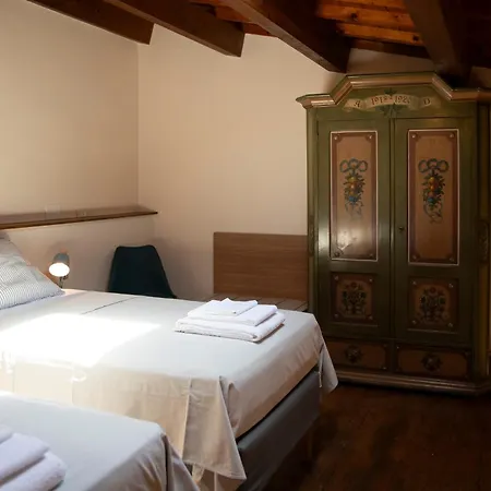 Domus Paulae Διαμέρισμα Barisciano