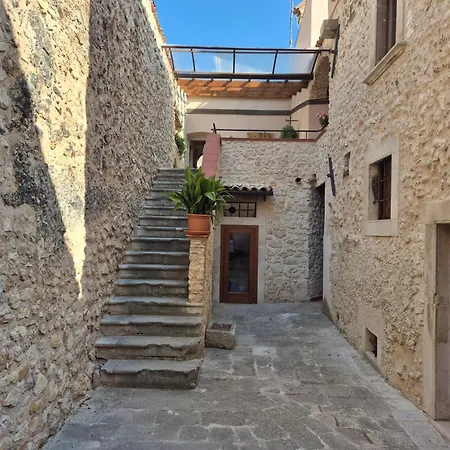 Domus Paulae Διαμέρισμα Barisciano